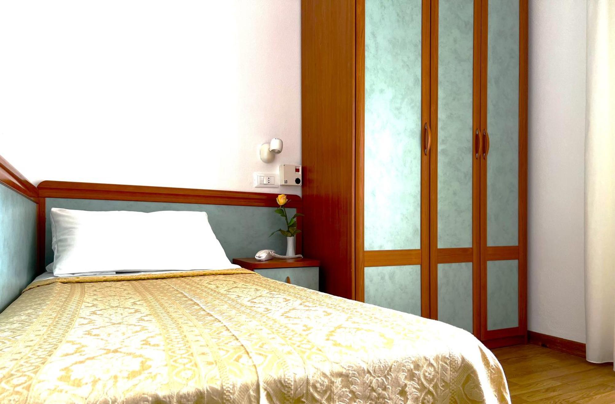 Hotel Parco Delle Rose Сильви-Марина Экстерьер фото