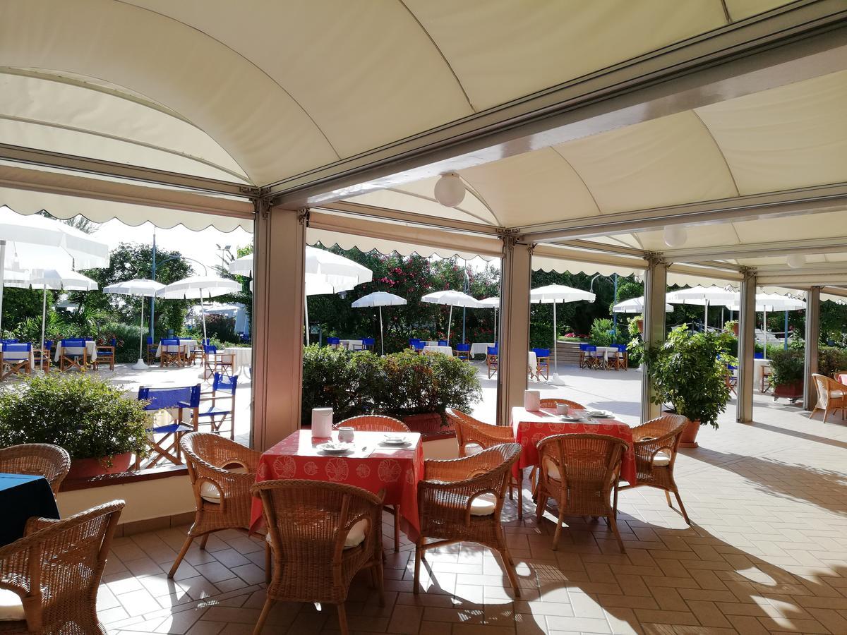 Hotel Parco Delle Rose Сильви-Марина Экстерьер фото